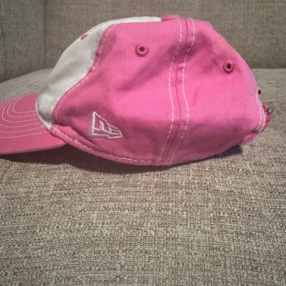 New York Yankees Pink and White Minnie Mouse 59Fifty hat - Picture 2 of 6